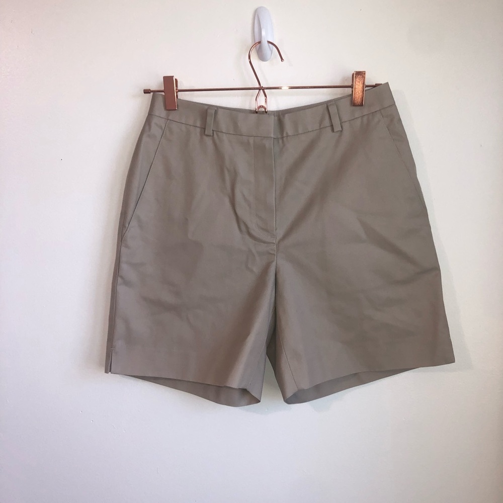 Brooks Brothers Advantage Chino size 6 NWT